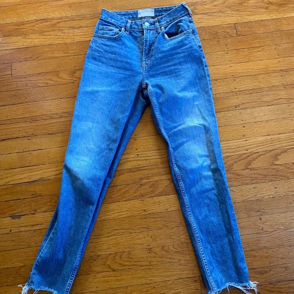 The Curvy Cheeky Jean, Everlane - Picture 6 of 6